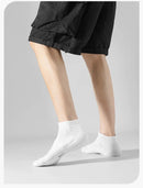 6 pares de meias esportivas com sola grossa e absorção de umidade com parte inferior acolchoada, perfeitas para corrida e esportes profissionais